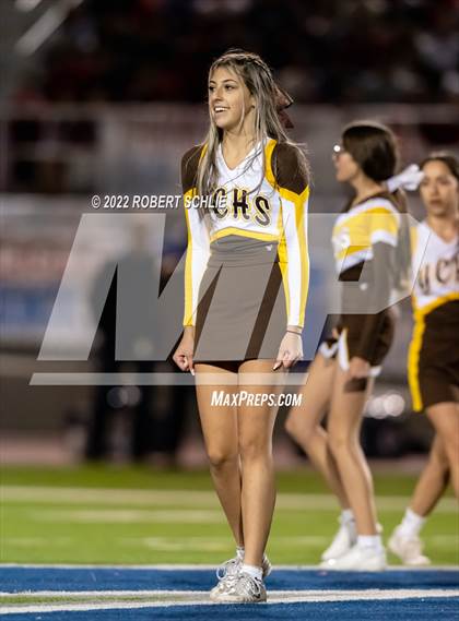 Thumbnail 3 in Yuba City vs Vista del Lago (CIF SJS D3 Round 1 Playoff) photogallery.
