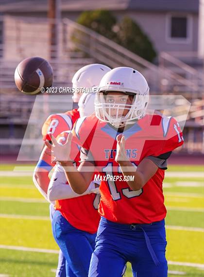 Thumbnail 3 in Lake Havasu @ Thunderbird photogallery.