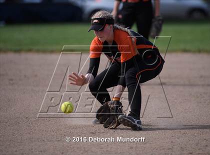 Thumbnail 3 in Sheldon @ Roseburg photogallery.