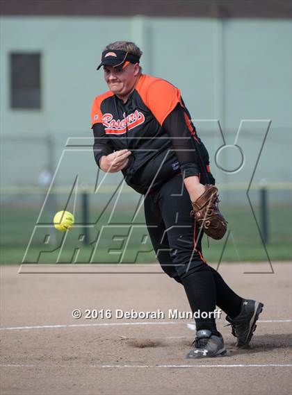 Thumbnail 2 in Sheldon @ Roseburg photogallery.