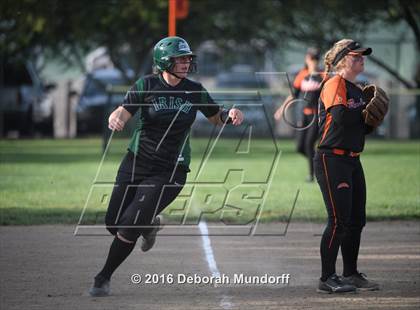 Thumbnail 1 in Sheldon @ Roseburg photogallery.