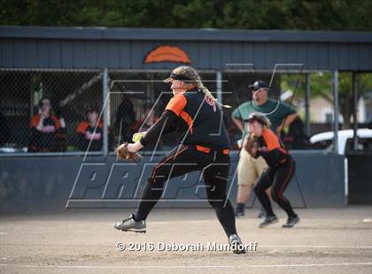 Thumbnail 2 in Sheldon @ Roseburg photogallery.