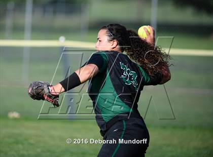 Thumbnail 3 in Sheldon @ Roseburg photogallery.