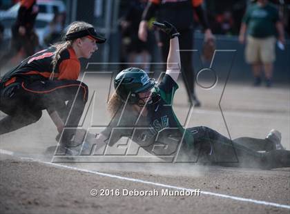 Thumbnail 3 in Sheldon @ Roseburg photogallery.