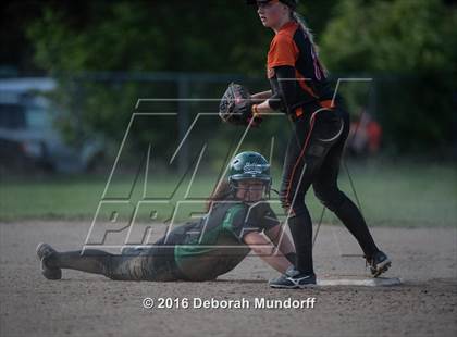 Thumbnail 3 in Sheldon @ Roseburg photogallery.