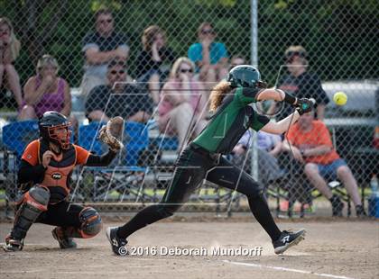 Thumbnail 3 in Sheldon @ Roseburg photogallery.