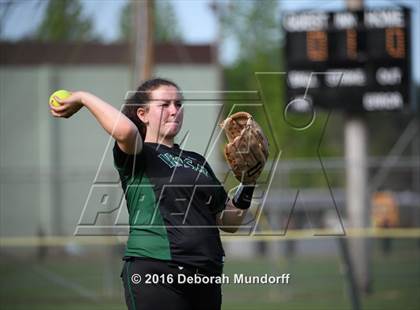 Thumbnail 3 in Sheldon @ Roseburg photogallery.