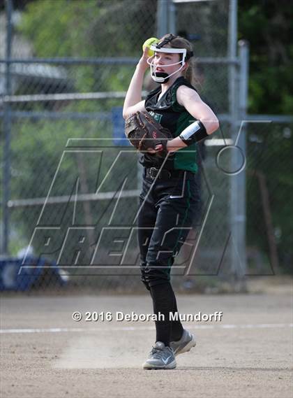 Thumbnail 2 in Sheldon @ Roseburg photogallery.