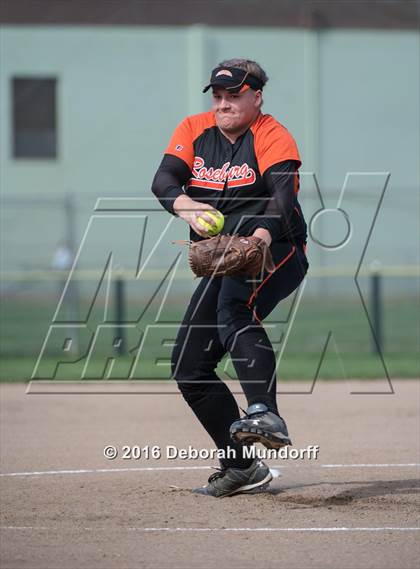 Thumbnail 1 in Sheldon @ Roseburg photogallery.