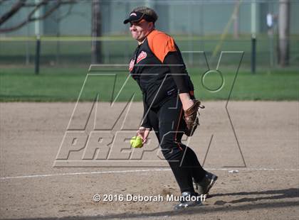 Thumbnail 1 in Sheldon @ Roseburg photogallery.