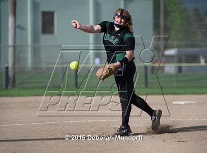 Thumbnail 3 in Sheldon @ Roseburg photogallery.