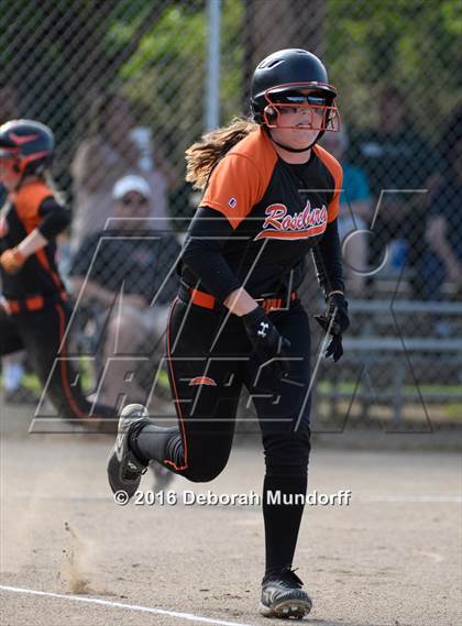 Thumbnail 2 in Sheldon @ Roseburg photogallery.