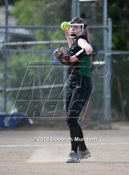 Thumbnail 1 in Sheldon @ Roseburg photogallery.