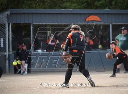 Thumbnail 3 in Sheldon @ Roseburg photogallery.
