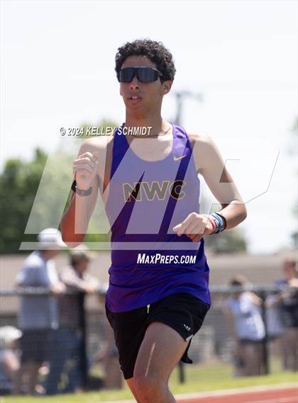 Thumbnail 2 in Weatherford Eagle Invitational (3200 Meter) photogallery.
