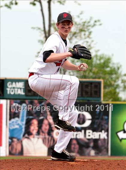 Thumbnail 2 in Prestonsburg vs. Bishop Brossart (All A Classic Whitaker Bank Field) photogallery.