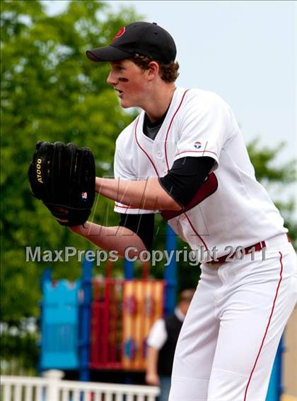 Thumbnail 2 in Prestonsburg vs. Bishop Brossart (All A Classic Whitaker Bank Field) photogallery.