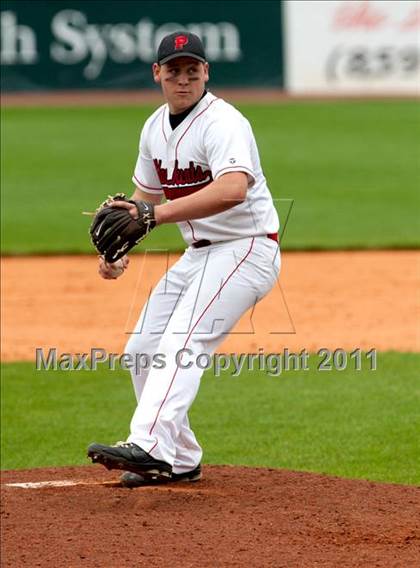 Thumbnail 3 in Prestonsburg vs. Bishop Brossart (All A Classic Whitaker Bank Field) photogallery.