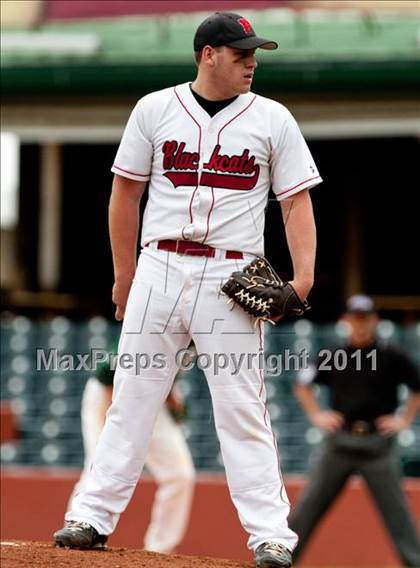 Thumbnail 2 in Prestonsburg vs. Bishop Brossart (All A Classic Whitaker Bank Field) photogallery.