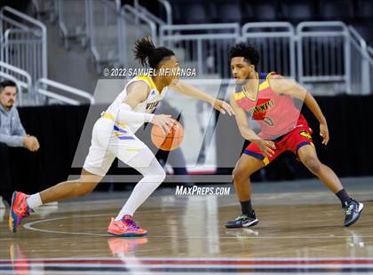 Thumbnail 3 in Omaha North vs. Omaha Northwest photogallery.