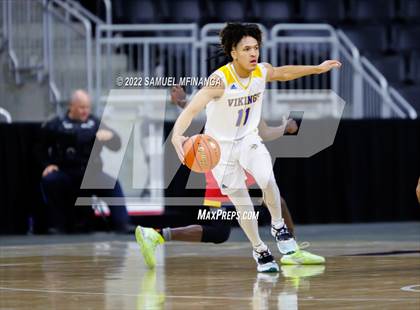 Thumbnail 1 in Omaha North vs. Omaha Northwest photogallery.
