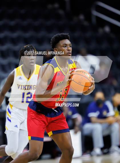 Thumbnail 3 in Omaha North vs. Omaha Northwest photogallery.