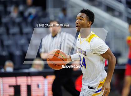 Thumbnail 2 in Omaha North vs. Omaha Northwest photogallery.