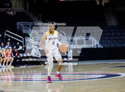 Thumbnail 3 in Omaha North vs. Omaha Northwest photogallery.