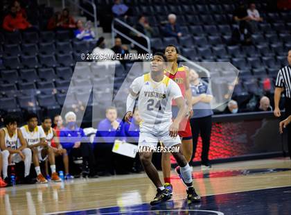 Thumbnail 1 in Omaha North vs. Omaha Northwest photogallery.