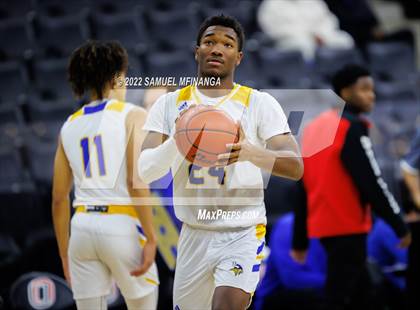 Thumbnail 1 in Omaha North vs. Omaha Northwest photogallery.