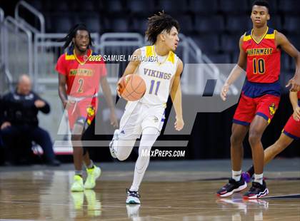 Thumbnail 3 in Omaha North vs. Omaha Northwest photogallery.