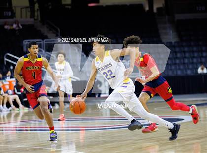 Thumbnail 2 in Omaha North vs. Omaha Northwest photogallery.