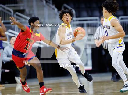 Thumbnail 3 in Omaha North vs. Omaha Northwest photogallery.