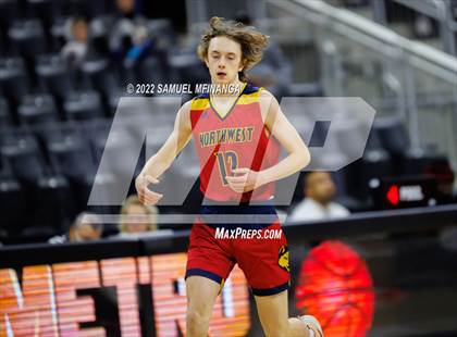 Thumbnail 2 in Omaha North vs. Omaha Northwest photogallery.