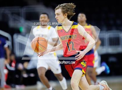 Thumbnail 2 in Omaha North vs. Omaha Northwest photogallery.