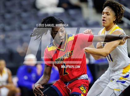 Thumbnail 2 in Omaha North vs. Omaha Northwest photogallery.