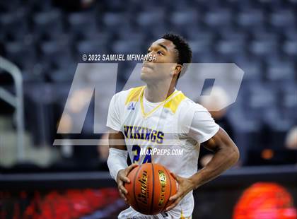 Thumbnail 3 in Omaha North vs. Omaha Northwest photogallery.