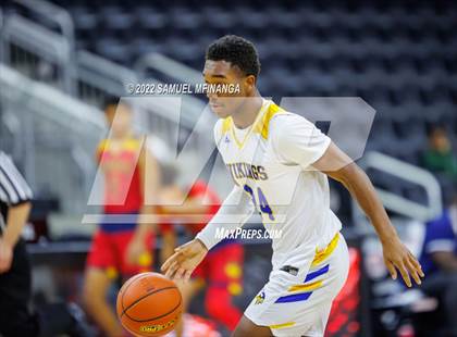 Thumbnail 3 in Omaha North vs. Omaha Northwest photogallery.