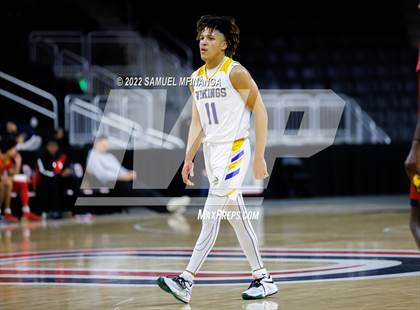 Thumbnail 1 in Omaha North vs. Omaha Northwest photogallery.
