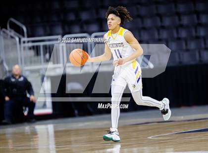 Thumbnail 1 in Omaha North vs. Omaha Northwest photogallery.