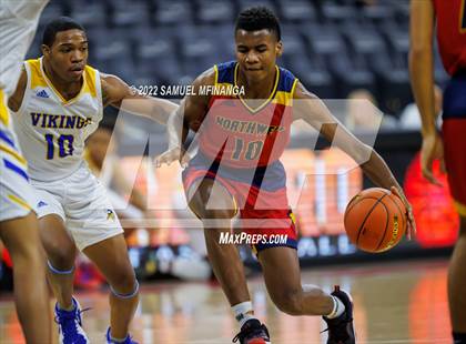 Thumbnail 3 in Omaha North vs. Omaha Northwest photogallery.