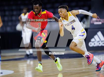Thumbnail 3 in Omaha North vs. Omaha Northwest photogallery.