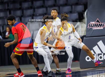 Thumbnail 3 in Omaha North vs. Omaha Northwest photogallery.