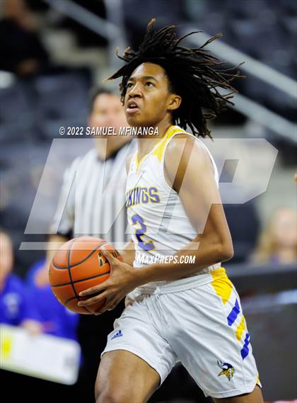 Thumbnail 3 in Omaha North vs. Omaha Northwest photogallery.
