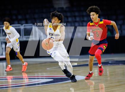 Thumbnail 1 in Omaha North vs. Omaha Northwest photogallery.