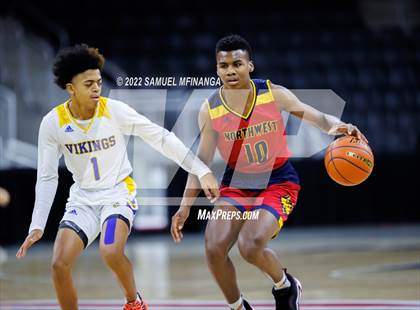 Thumbnail 2 in Omaha North vs. Omaha Northwest photogallery.