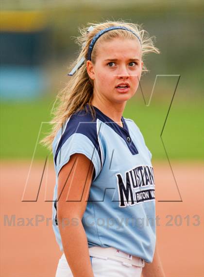 Thumbnail 3 in Lakewood @ Ralston Valley photogallery.