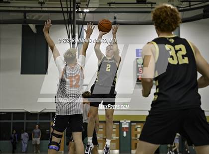 Thumbnail 1 in Silver Creek v Shelbyville (Charlie Hughes Shootout) photogallery.