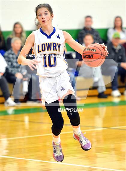 Thumbnail 1 in Southeast Career Tech vs Lowry (Gator Winter Classic) photogallery.