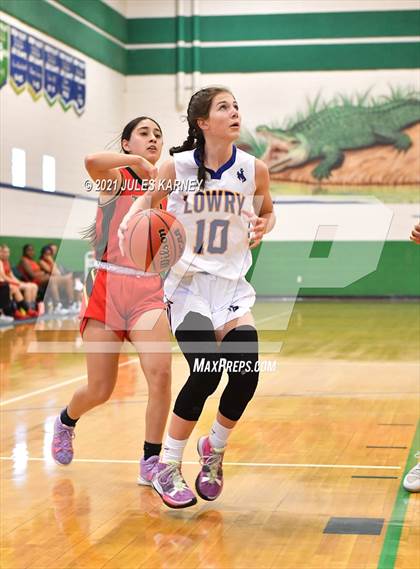 Thumbnail 2 in Southeast Career Tech vs Lowry (Gator Winter Classic) photogallery.